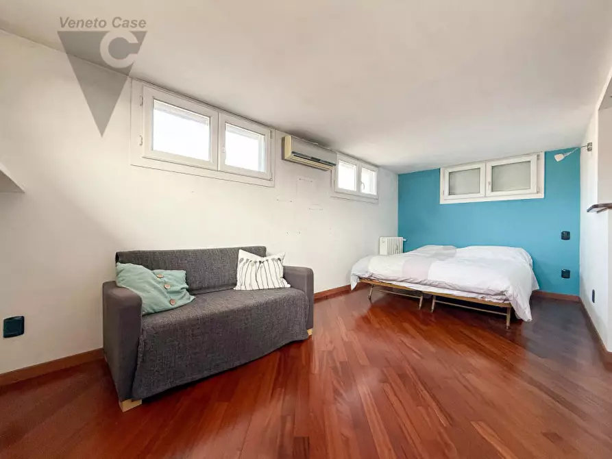 Immagine 25 di Appartamento in vendita  a Padova