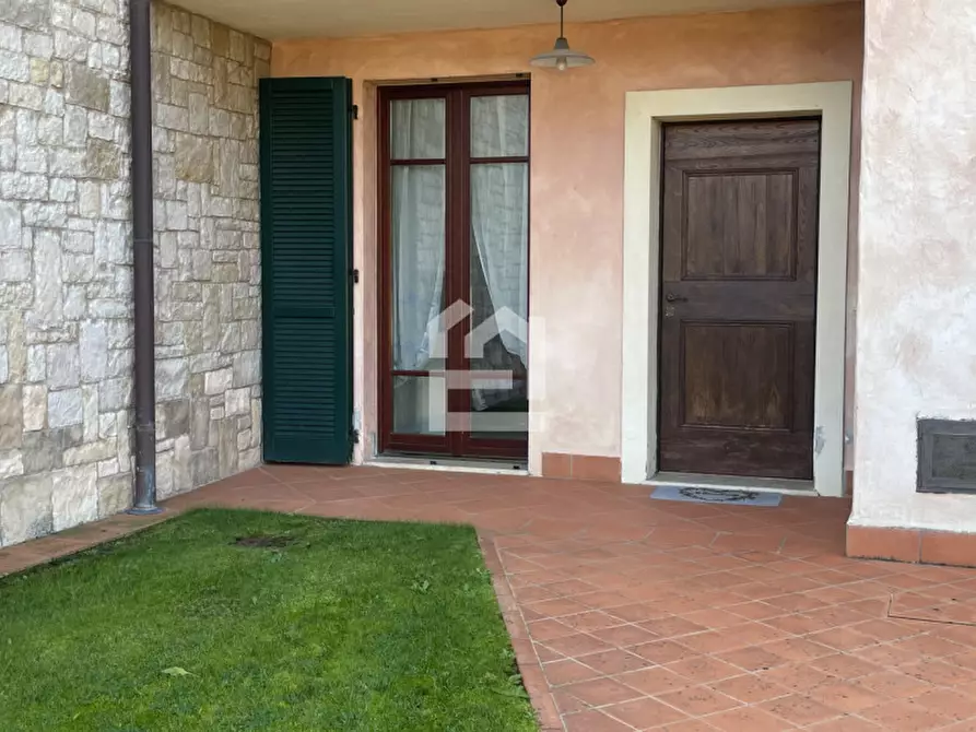 Immagine 2 di Appartamento in vendita  in Via Atleti Azzurri d'Italia a Manerba Del Garda