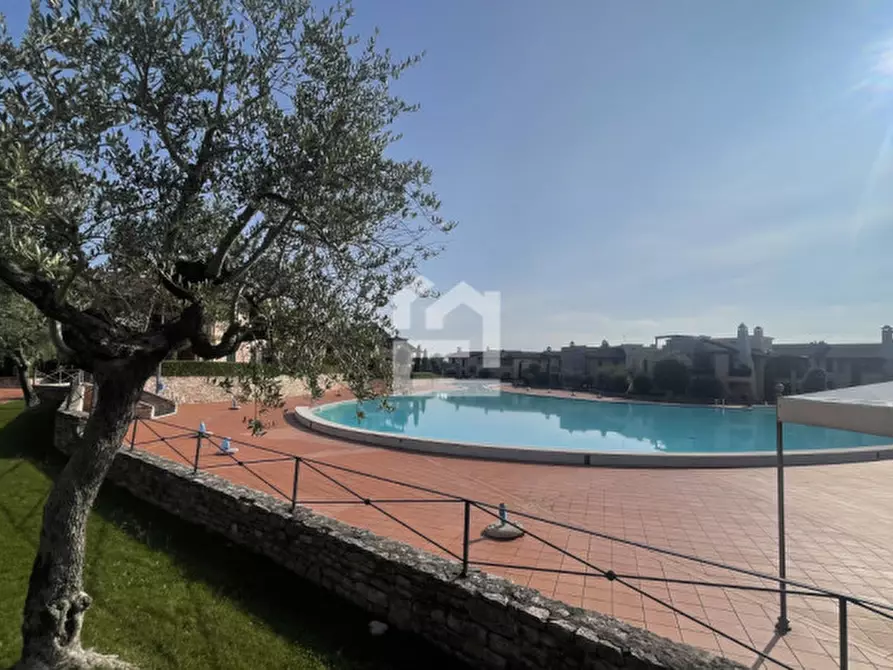 Immagine 18 di Appartamento in vendita  in Via Atleti Azzurri d'Italia a Manerba Del Garda