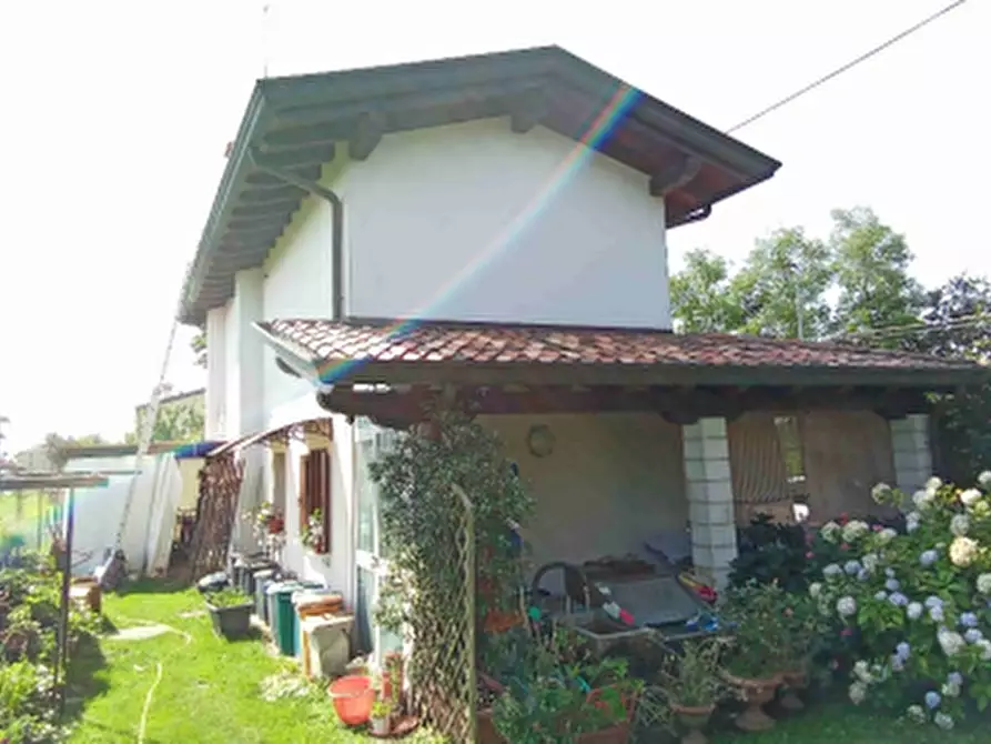 Immagine 2 di Casa indipendente in vendita  in Via Nazario Sauro, 51 a Fiume Veneto