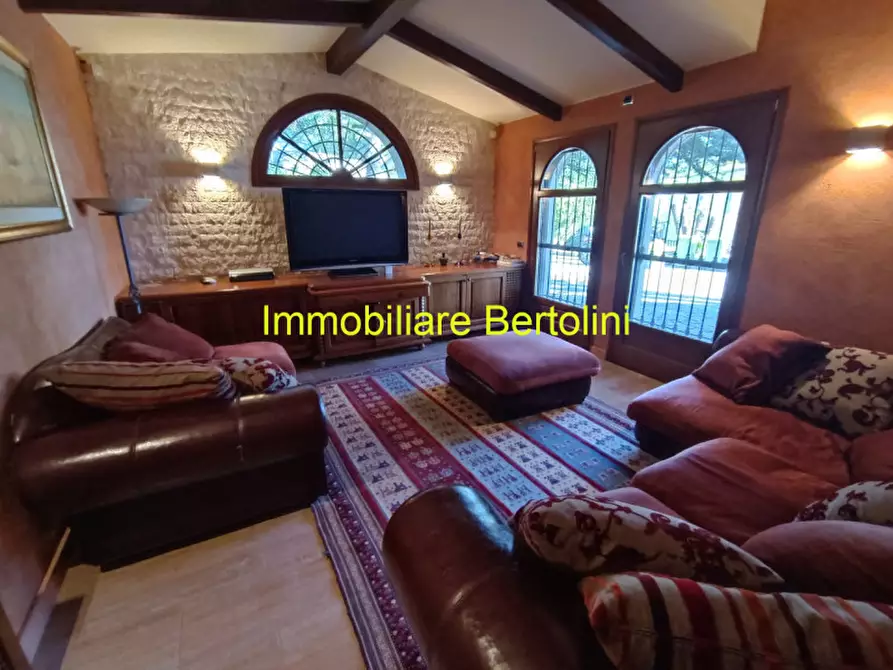 Immagine 12 di Villa in vendita  in ZONA OVEST a San Remo