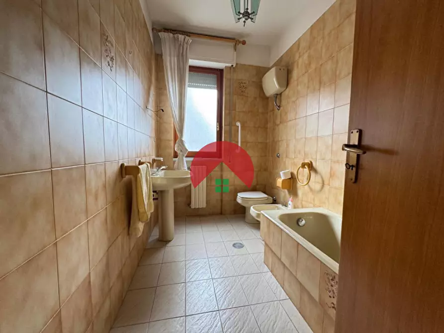 Immagine 14 di Appartamento in vendita  in Via Ernesto de martino a Matera