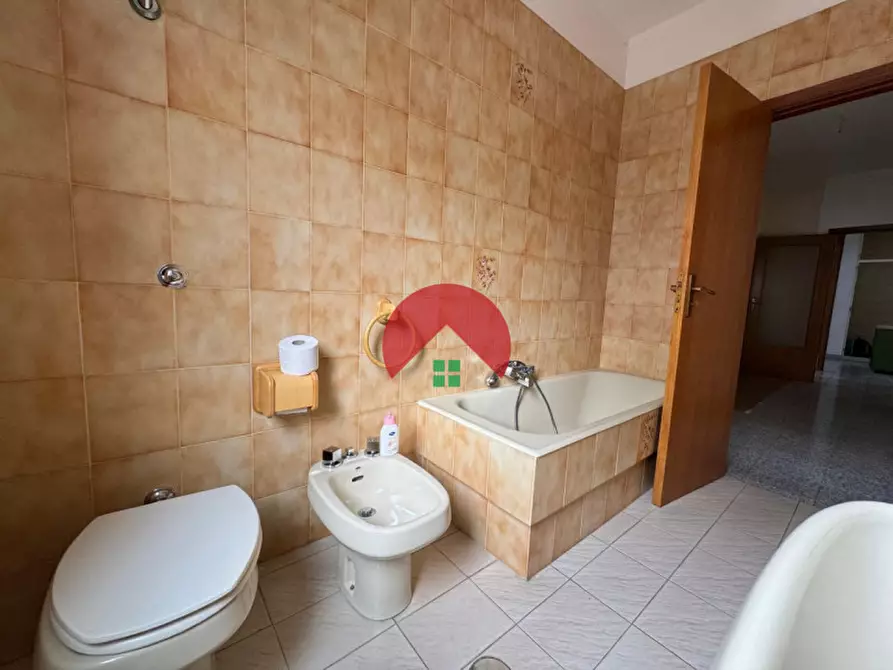 Immagine 15 di Appartamento in vendita  in Via Ernesto de martino a Matera