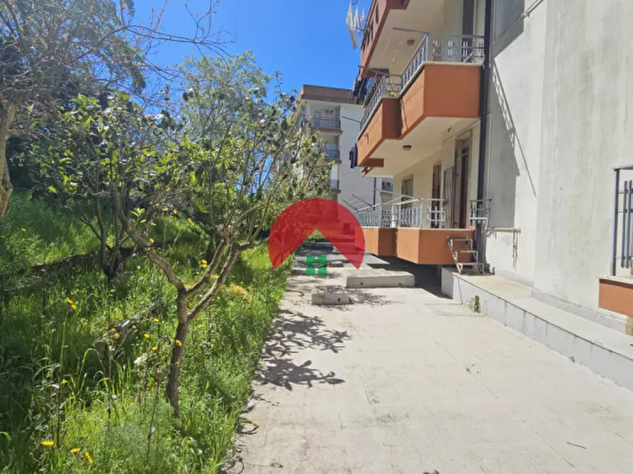 Immagine 41 di Appartamento in vendita  in Via Ernesto de martino a Matera