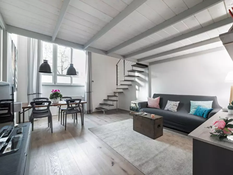 Immagine 1 di Appartamento in vendita  in Via degli Imbriani 1 a Milano