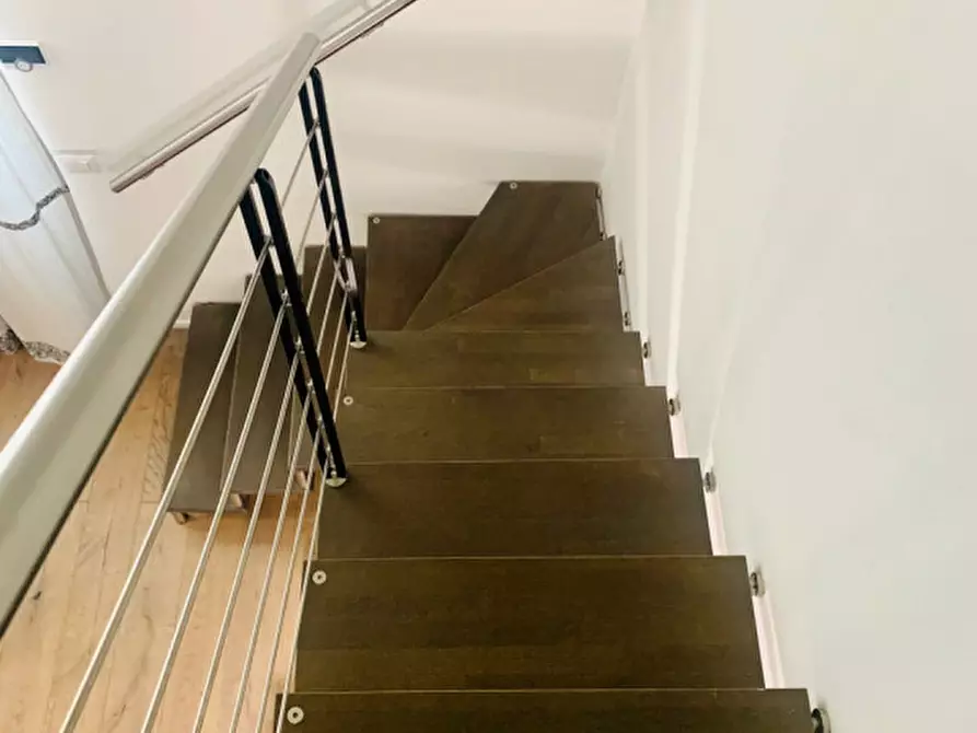 Immagine 10 di Appartamento in vendita  in Via degli Imbriani 1 a Milano