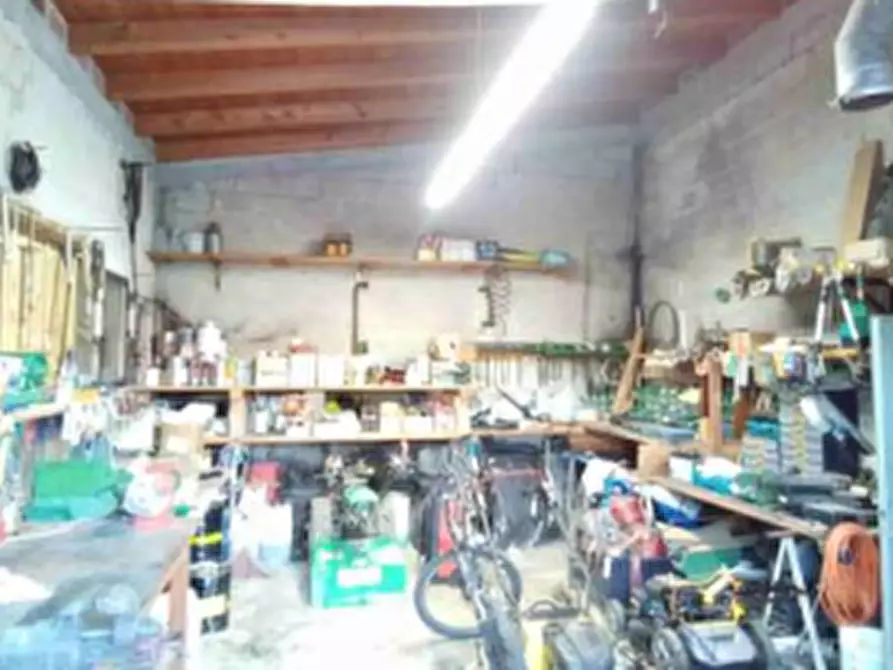 Immagine 4 di Magazzino in vendita  in Via Nazario Sauro a Fiume Veneto