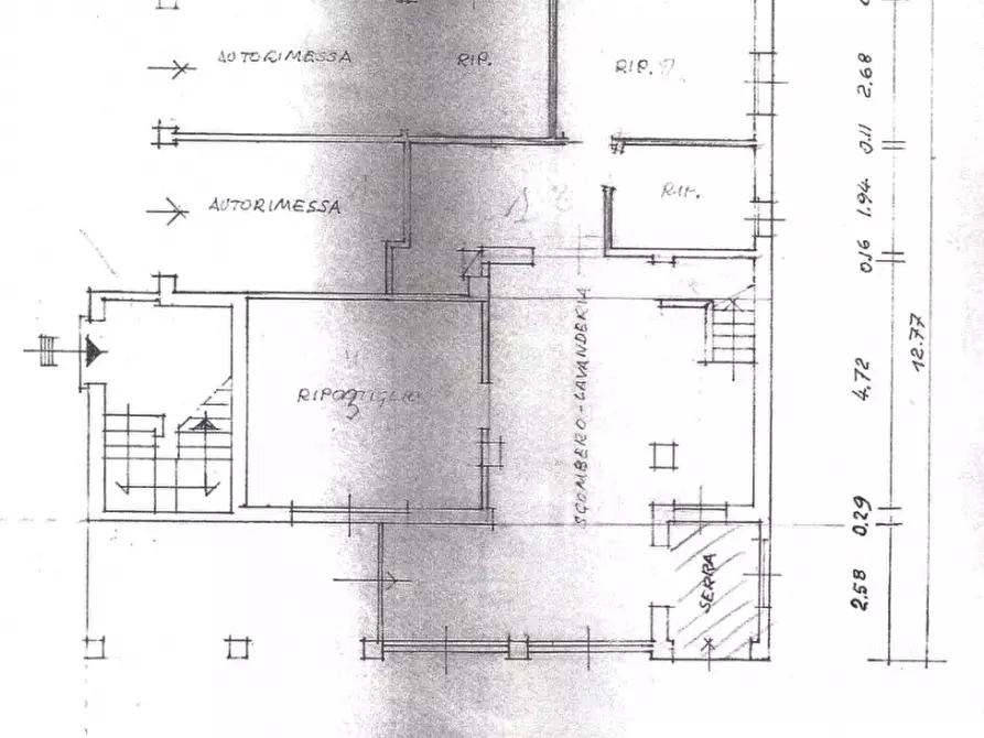 Immagine 4 di Palazzo in vendita  in via Monte Cengio a Padova