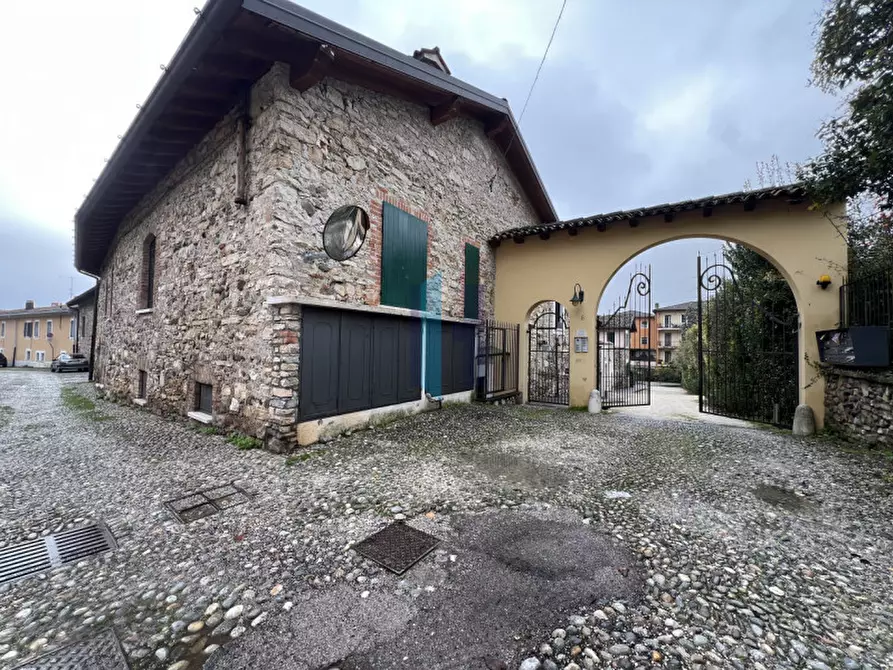 Immagine 29 di Appartamento in vendita  in Via Campiani a Brescia