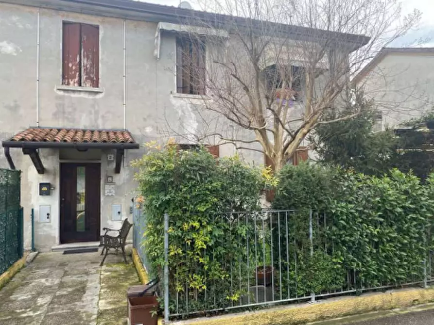 Immagine 2 di Appartamento in vendita  in Via Nino Bixio, 2 a Conegliano