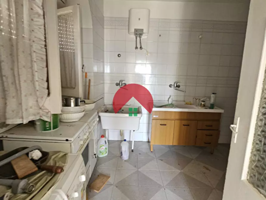 Immagine 12 di Appartamento in vendita  a Pomarico