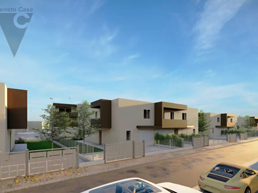 Immagine 3 di Casa trifamiliare in vendita  a Legnaro