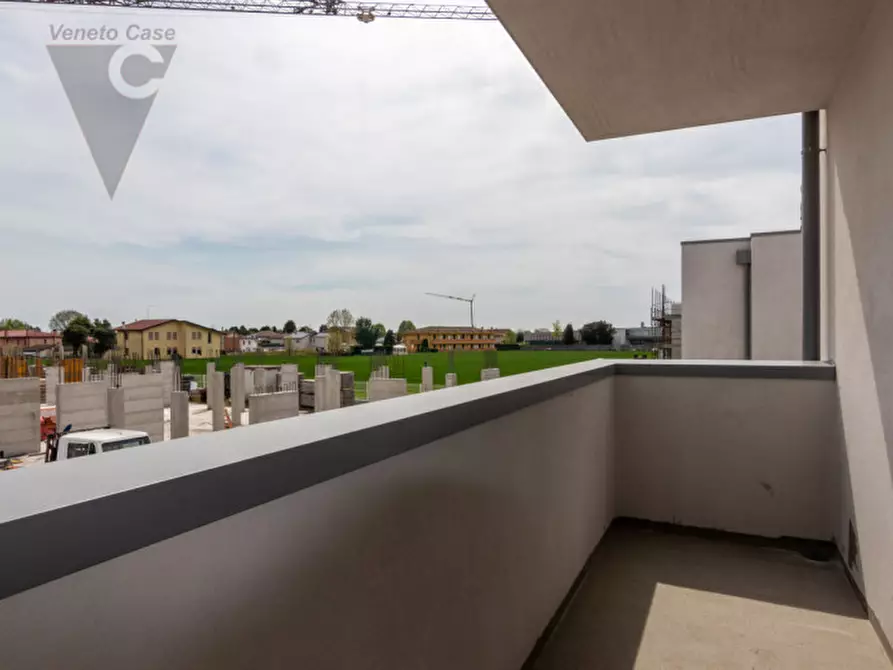 Immagine 20 di Casa trifamiliare in vendita  a Legnaro