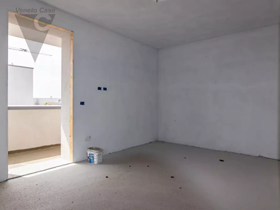 Immagine 24 di Casa trifamiliare in vendita  a Legnaro