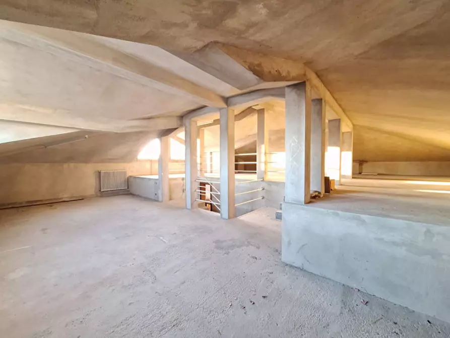 Immagine 42 di Villa in vendita  in Via Gino Piva a Rovigo