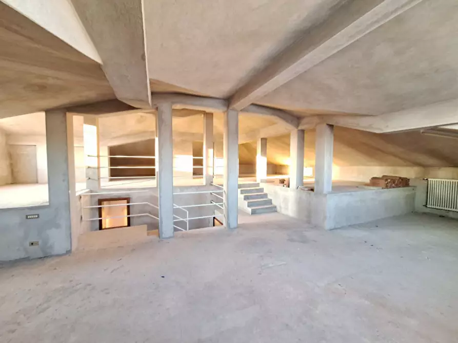 Immagine 43 di Villa in vendita  in Via Gino Piva a Rovigo