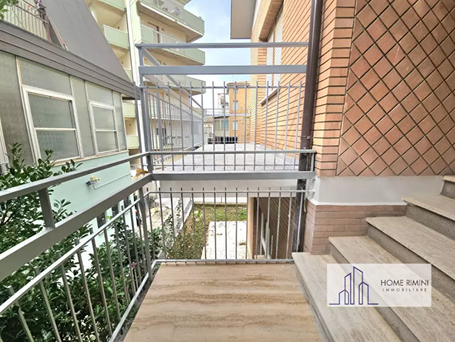 Immagine 5 di Casa trifamiliare in vendita  in VIA PALLOTTA 11 a Rimini