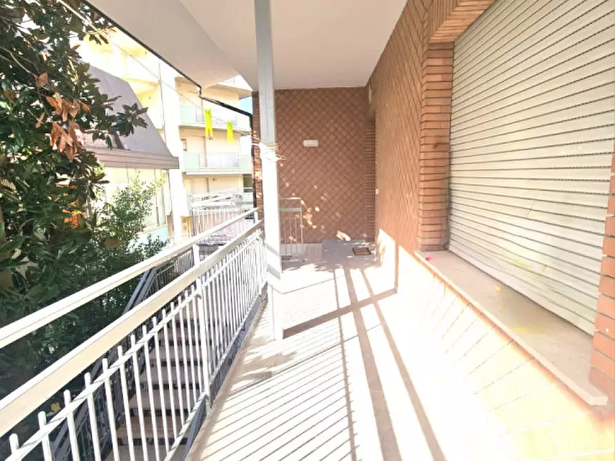 Immagine 6 di Casa trifamiliare in vendita  in VIA PALLOTTA 11 a Rimini