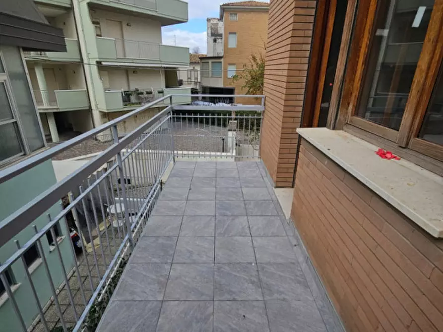 Immagine 11 di Casa trifamiliare in vendita  in VIA PALLOTTA 11 a Rimini