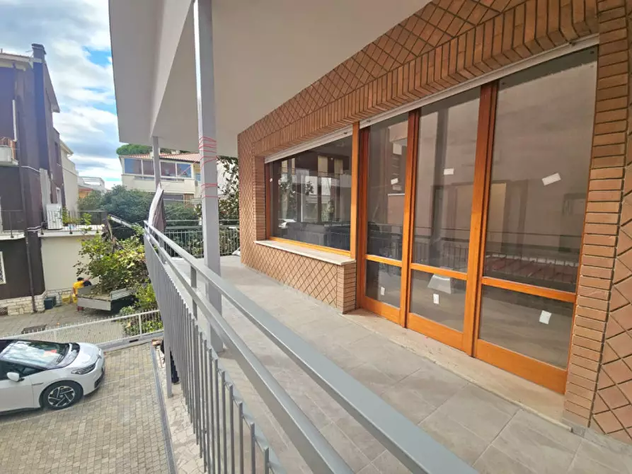 Immagine 54 di Casa trifamiliare in vendita  in VIA PALLOTTA 11 a Rimini