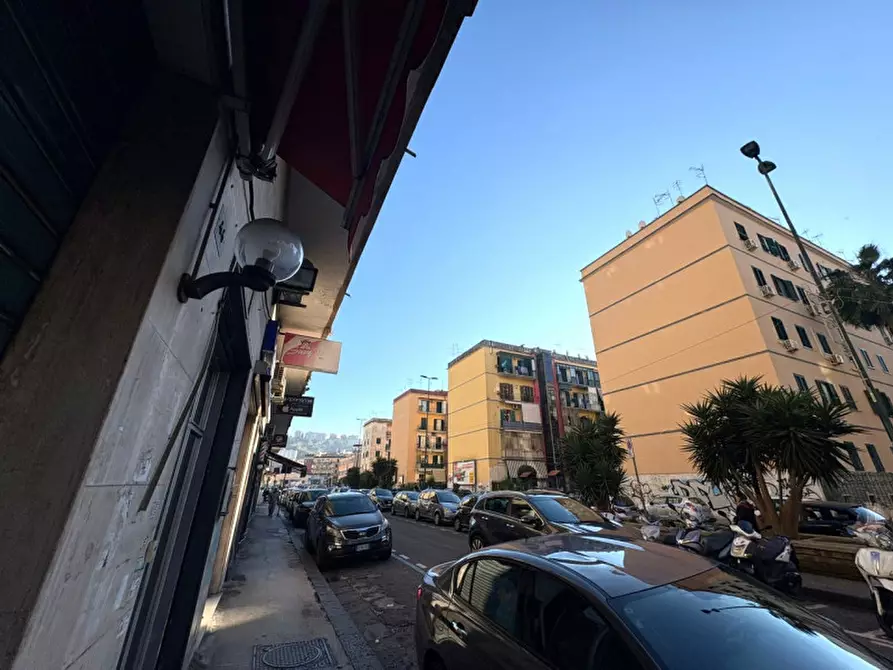 Immagine 2 di Negozio in vendita  in Via Lepanto a Napoli