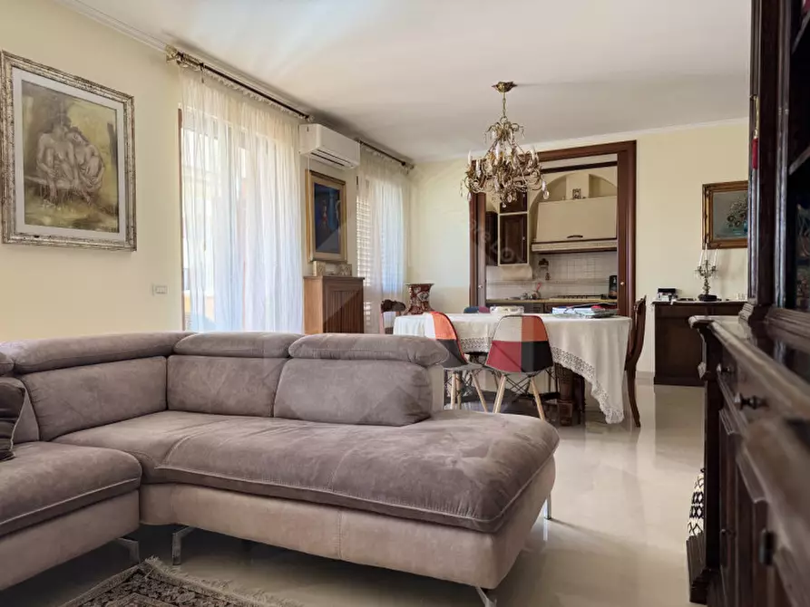 Immagine 4 di Appartamento in vendita  a Andria