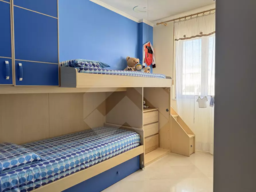 Immagine 15 di Appartamento in vendita  a Andria