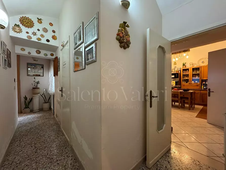 Immagine 7 di Casa bifamiliare in vendita  a Parabita