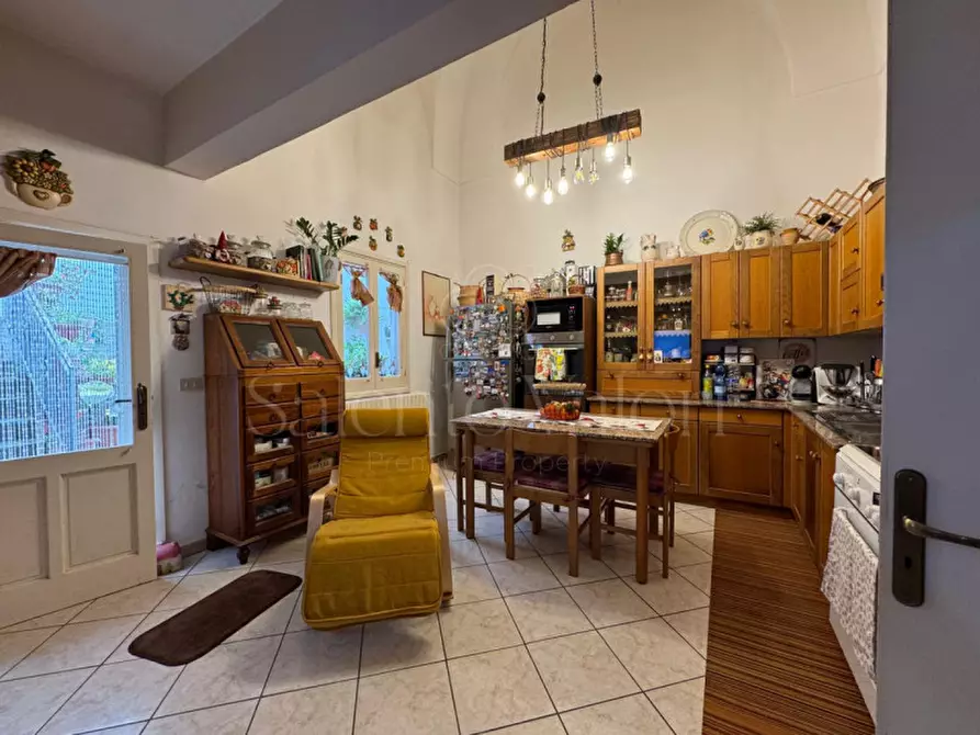 Immagine 8 di Casa bifamiliare in vendita  a Parabita