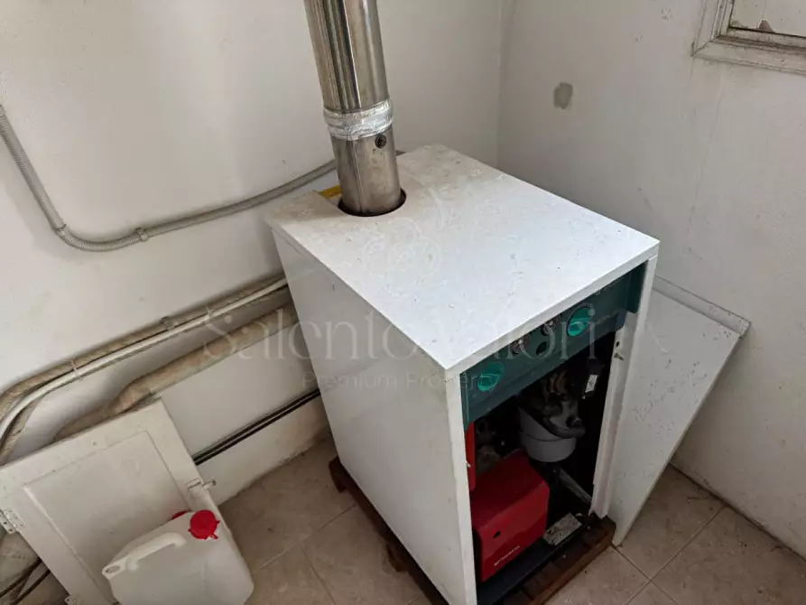 Immagine 31 di Casa bifamiliare in vendita  a Parabita