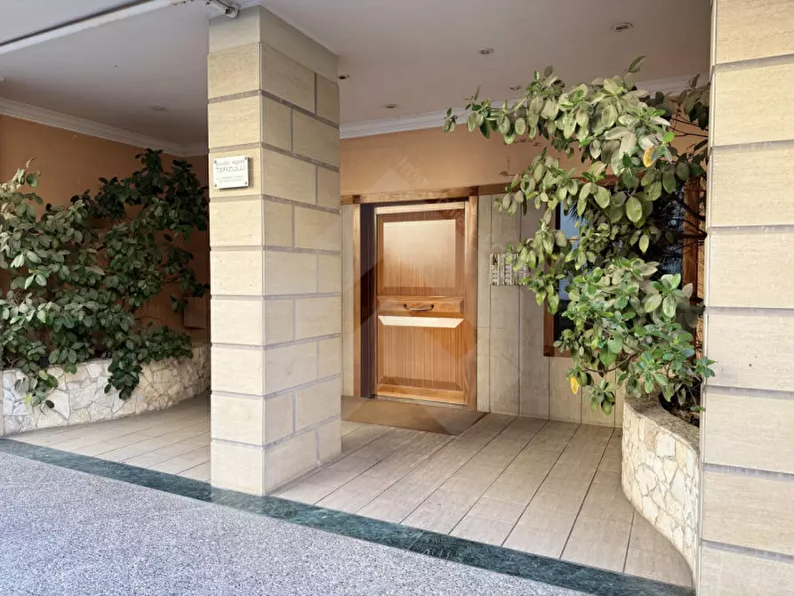 Immagine 1 di Appartamento in vendita  a Andria