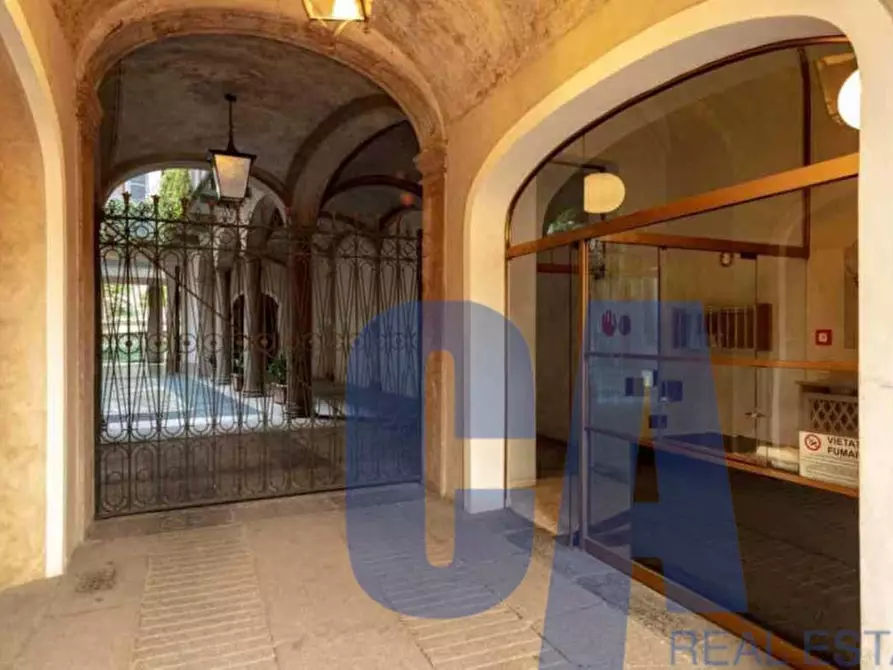 Immagine 1 di Ufficio in affitto  in VIA CAPPUCCIO a Milano