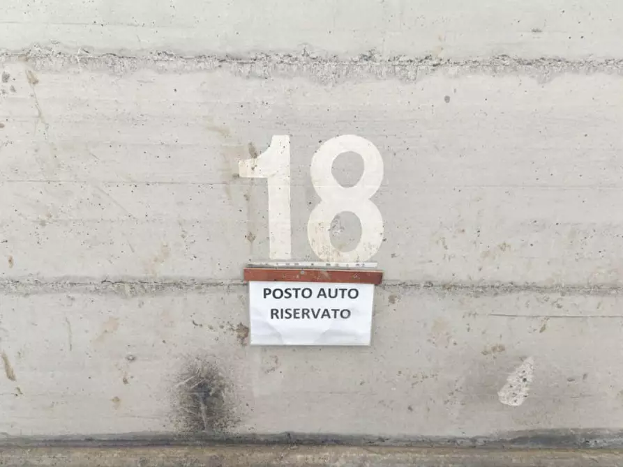 Immagine 3 di Posto auto in vendita  in Via per Motta, Motta di Sotto SO, Italia a Campodolcino