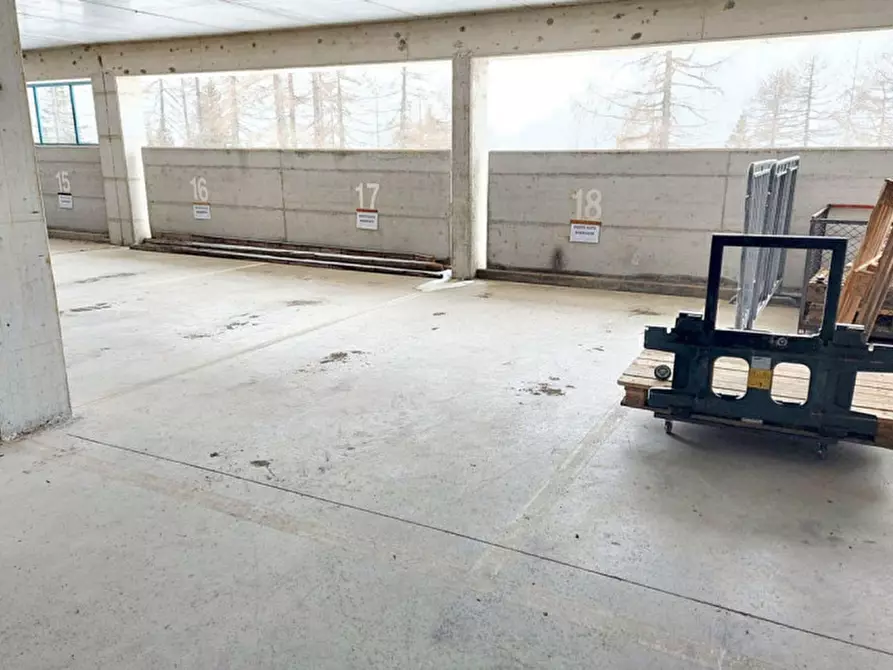 Immagine 6 di Posto auto in vendita  in Via per Motta, Motta di Sotto SO, Italia a Campodolcino