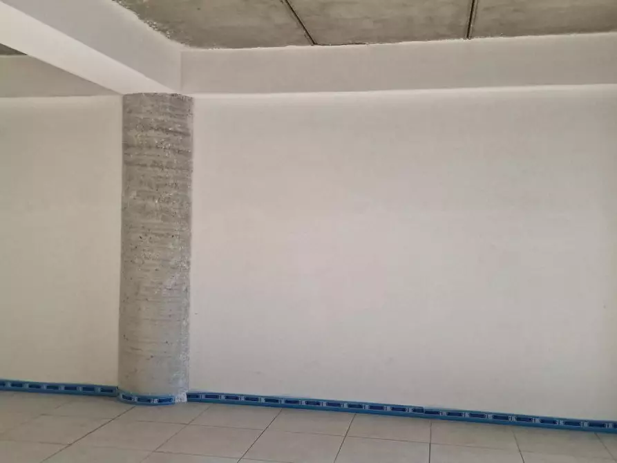 Immagine 6 di Ufficio in vendita  in Piazza J.F. Kennedy, 67051 Avezzano AQ, Italia a Avezzano