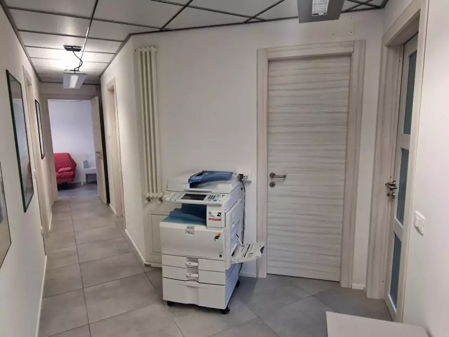 Immagine 5 di Ufficio in vendita  in Piazza J.F. Kennedy, 67051 Avezzano AQ, Italia a Avezzano