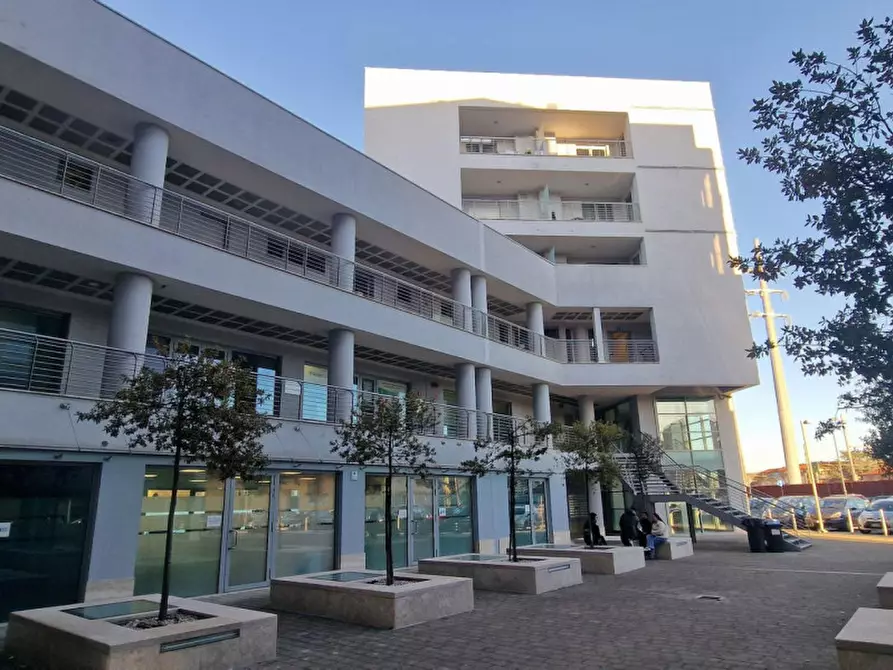 Immagine 1 di Ufficio in vendita  in Piazza J.F. Kennedy, 67051 Avezzano AQ, Italia a Avezzano