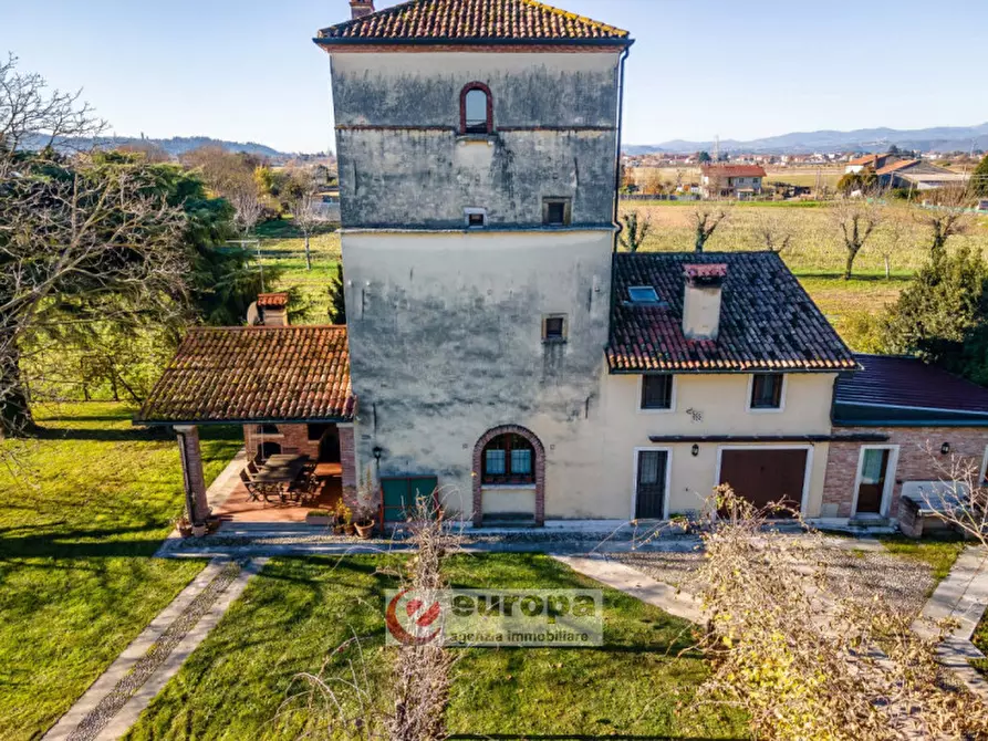 Immagine 1 di Villa in vendita  in Strada di Bertesina a Vicenza