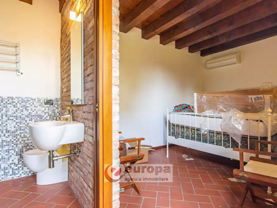 Immagine 30 di Villa in vendita  in Strada di Bertesina a Vicenza