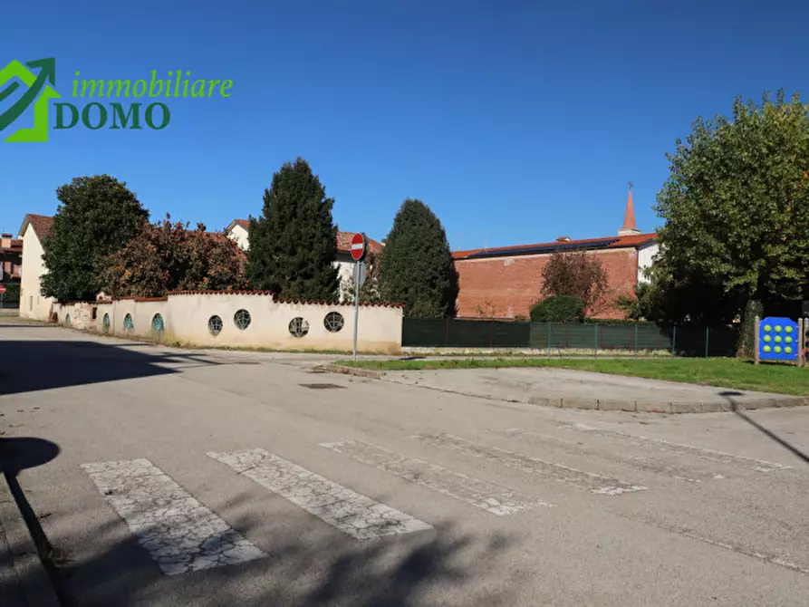 Immagine 8 di Rustico / casale in vendita  in Via Santa rita a Malo