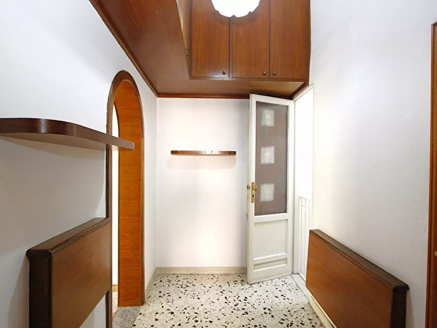 Immagine 16 di Appartamento in vendita  in Via Nizza a Parabita