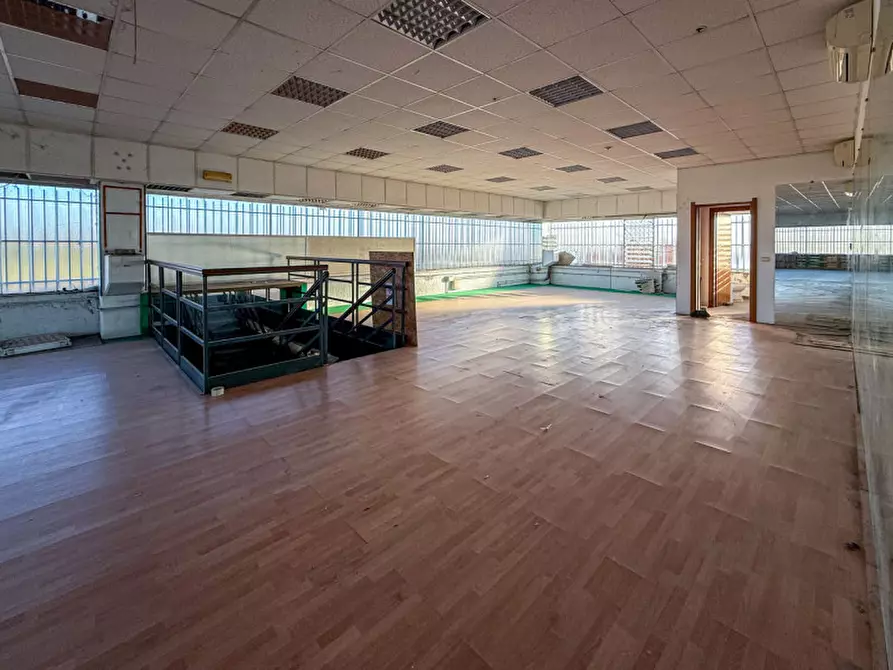 Immagine 18 di Capannone industriale in vendita  in Via per Motta Visconti a Casorate Primo