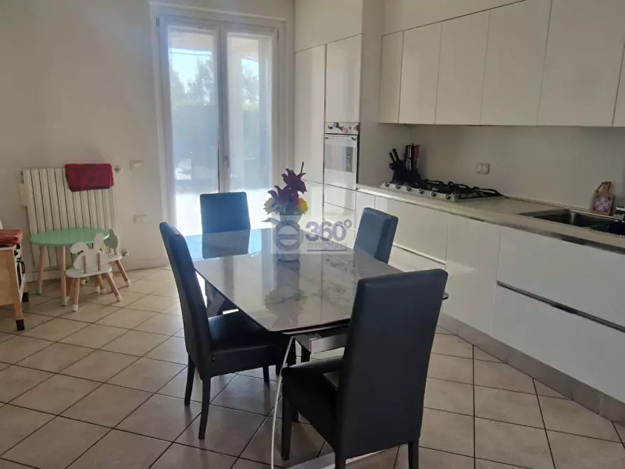 Immagine 10 di Appartamento in vendita  in Via dei Ciliegi a Gussago