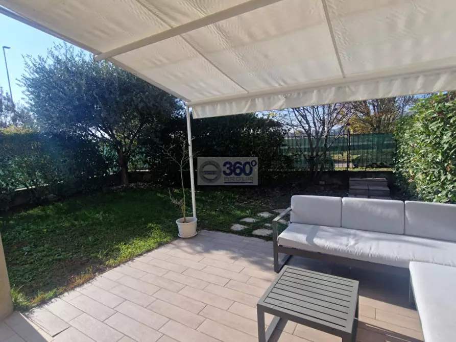 Immagine 15 di Appartamento in vendita  in Via dei Ciliegi a Gussago