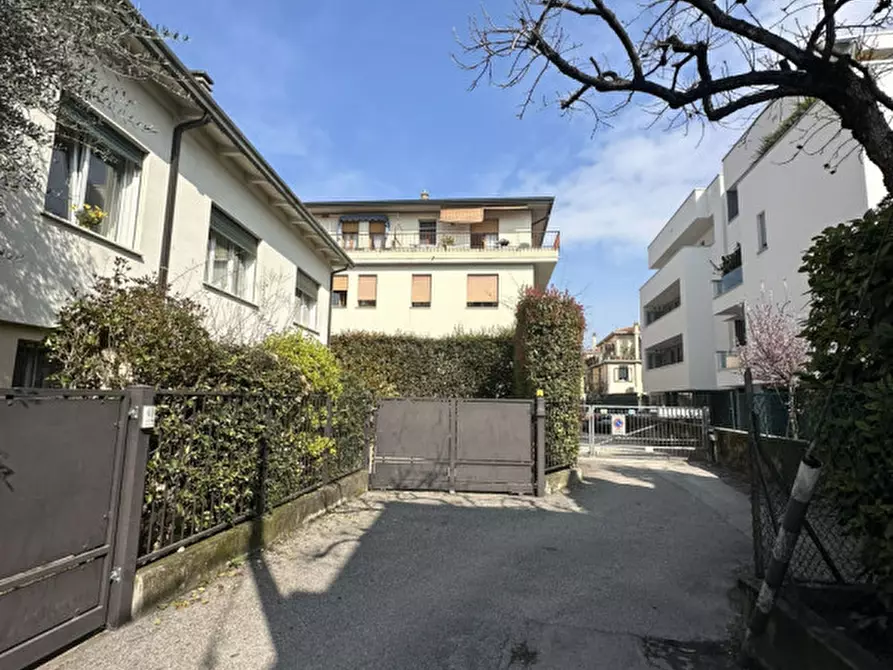 Immagine 2 di Camera in affitto  in via Canestrini 55 a Padova