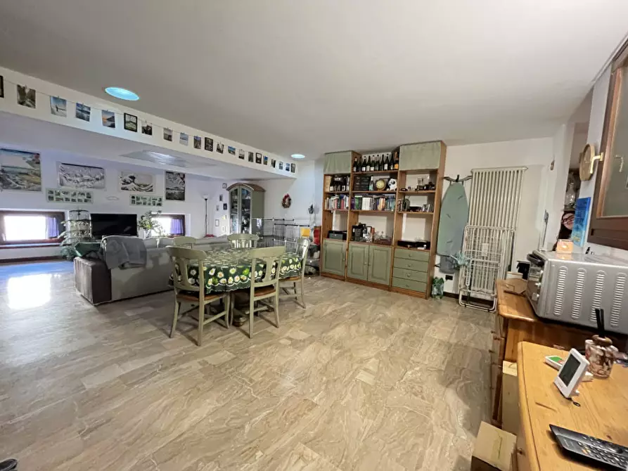 Immagine 1 di Loft/Open space in affitto  in Via Giannantonio Manci, 54 a Trento