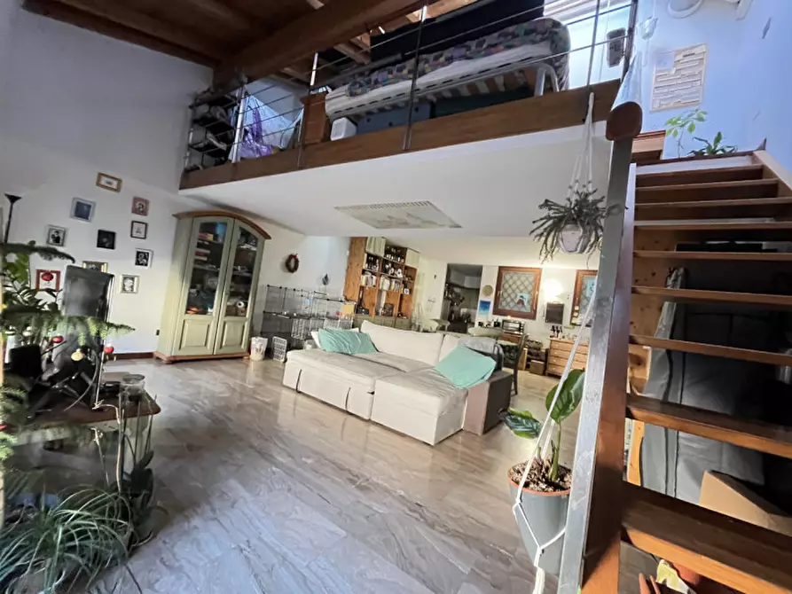 Immagine 5 di Loft/Open space in affitto  in Via Giannantonio Manci, 54 a Trento