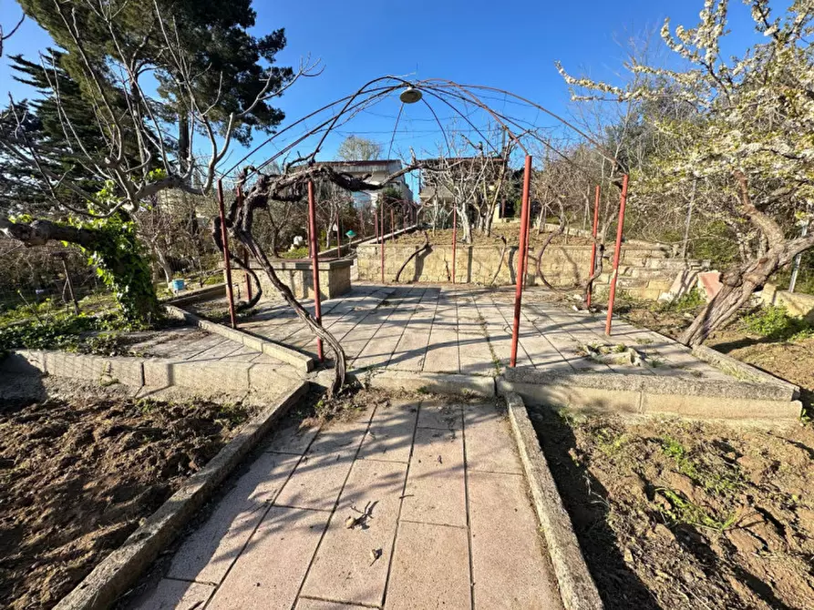 Immagine 17 di Villetta a schiera in vendita  a Matera