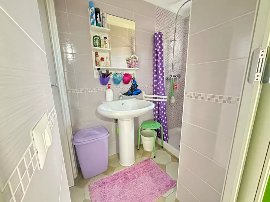 Immagine 32 di Villetta a schiera in vendita  a Matera