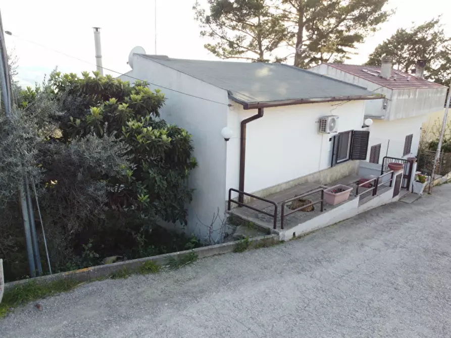 Immagine 50 di Villetta a schiera in vendita  a Matera